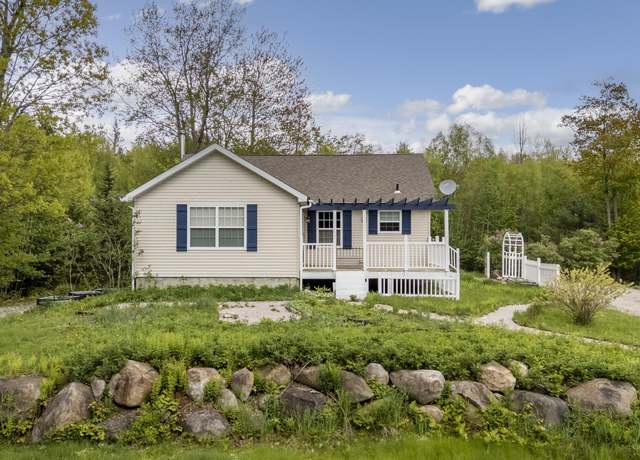 Property at 117 Harbor Rd, Woodstock, ME 04219, 3 beds, 1 bath