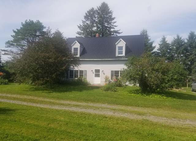 Property at 381 Caribou Rd, Presque Isle, ME 04769, 4 beds, 1 bath