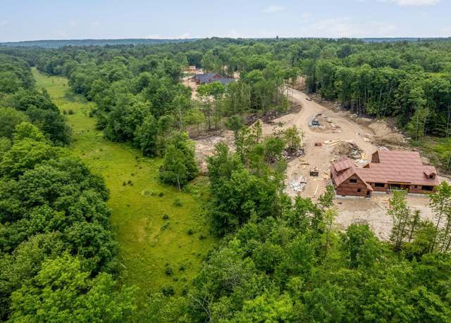 Property at 60 County Xing, Brunswick, ME 04011, 3 beds, 2.5 baths