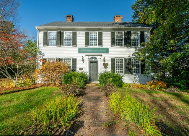 Property at 73 Elm St, Camden, ME 04843, 5 beds, 2.5 baths