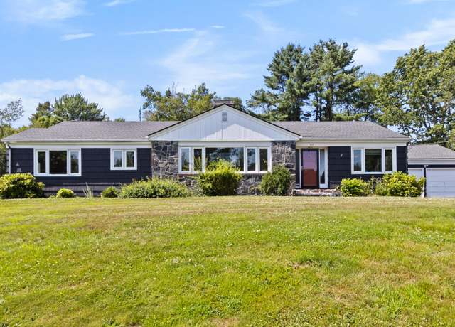 Property at 117 Frost St, Portland, ME 04102, 4 beds, 3.5 baths