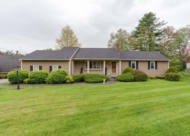 Property at 7 Brenda Cir, Saco, ME 04072, 3 beds, 2 baths