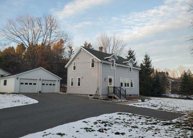 Property at 4 Mountainview Dr, Hampden, ME 04444, 3 beds, 2 baths