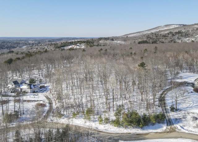 Property at 8 Stoney Hill Rd, Rockport, ME 04856