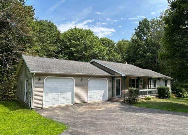 Property at 29 Blue Ridge Dr E, Sidney, ME 04330, 3 beds, 2 baths