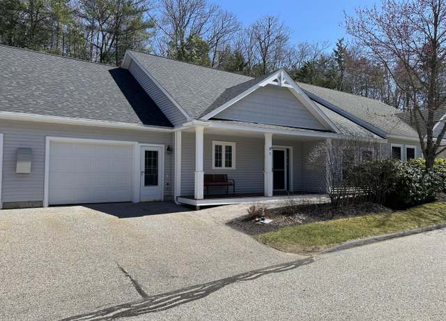 Property at 5 York Ledge Dr #5, Cumberland, ME 04110, 2 beds, 2 baths