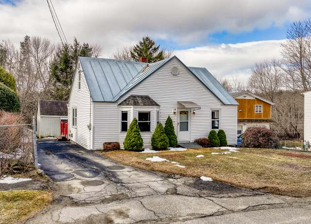 Property at 60 Edgemont Ave, Waterville, ME 04901, 3 beds, 1 bath