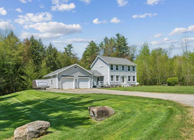 Property at 10 Carlson Dr, Manchester, ME 04351, 3 beds, 2.5 baths