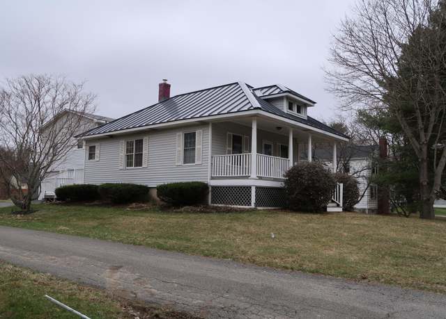 Property at 78 Old Winthrop Rd, Augusta, ME 04330, 3 beds, 2 baths