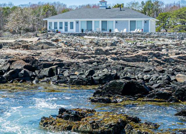 Property at 10 Ocean Edge Ln, York, ME 03909, 3 beds, 2.5 baths