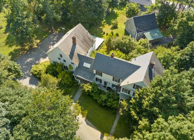 Property at 4 Wilson St, Topsham, ME 04086, 9 beds, 6.5 baths