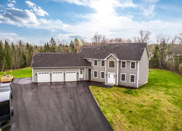Property at 104 Main Trl, Hampden, ME 04444, 5 beds, 3 baths