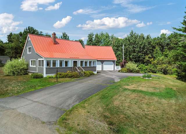 Property at 5 Horizon Dr, Waterville, ME 04901, 4 beds, 2.5 baths