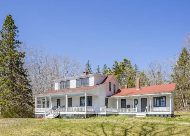 Property at 679 Reach Rd, Sedgwick, ME 04673, 9 beds, 5.5 baths