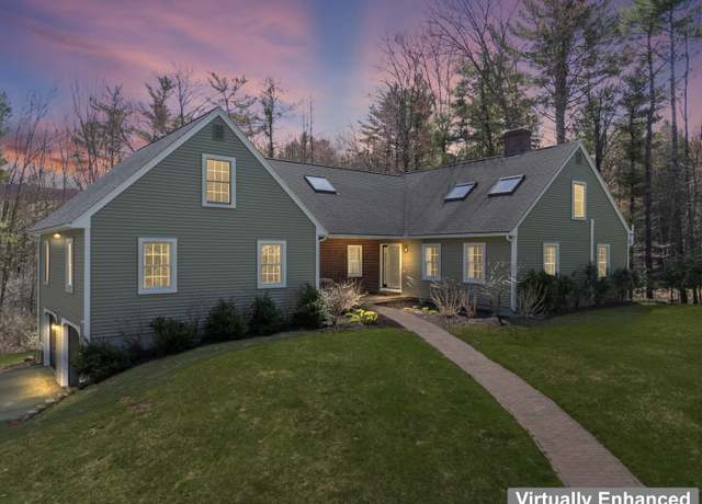 Property at 160 Woodside Meadow Rd, York, ME 03909, 4 beds, 3 baths