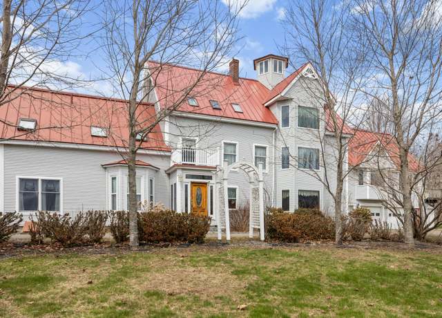 Property at 329 Main Rd, Bradford, ME 04410, 9 beds, 5.5 baths