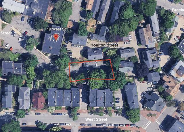 Property at 19 West St, Portland, ME 04102