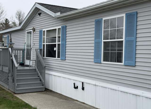 Property at 80 Scarponi Dr, Brunswick, ME 04011, 3 beds, 2 baths