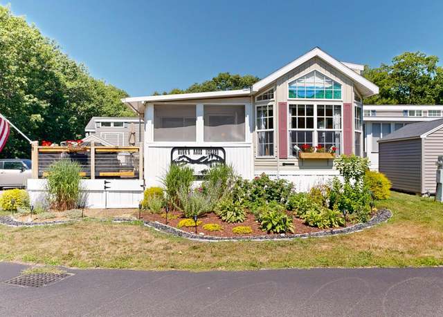 Property at 1 Seacoast Ln #126, Old Orchard Beach, ME 04064, 1 bed, 1 bath