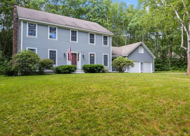 Property at 19 Lakeside Dr, Falmouth, ME 04105, 4 beds, 2.5 baths