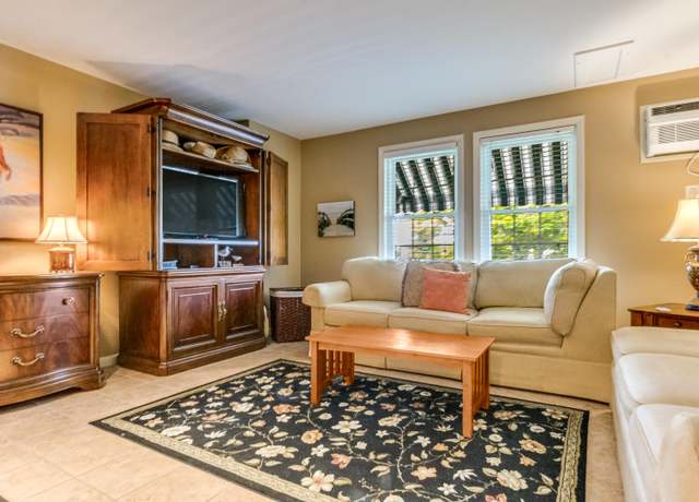 Property at 298 Main St #114, Ogunquit, ME 03907, 1 bath
