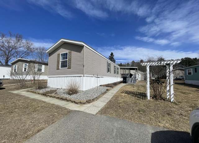 Property at 27 Woodside Dr, Lisbon, ME 04250, 2 beds, 2 baths