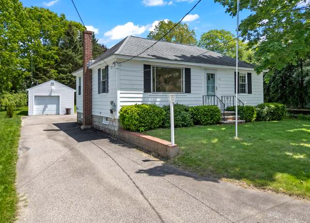 Property at 12 Neally St, South Berwick, ME 03908, 2 beds, 1 bath