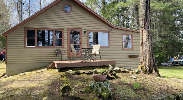 Photo of 206 Torsey Shores Rd, Readfield, ME 04355
