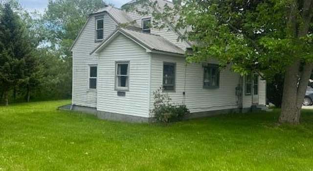 Photo of 179 Raymond St, Pittsfield, ME 04967