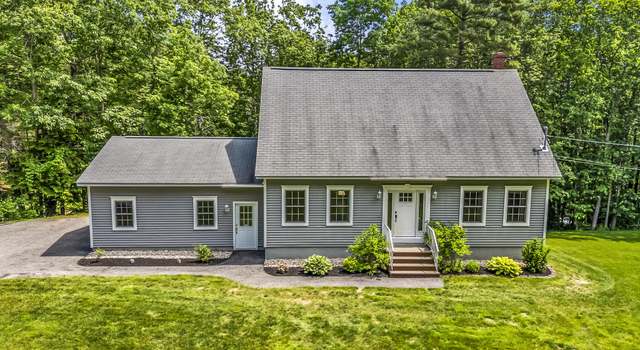 Photo of 31 Pond Ridge Dr, Lewiston, ME 04240