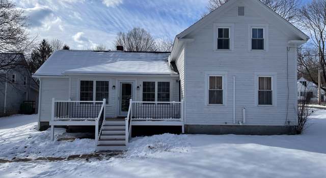 Photo of 1035 Main St, Veazie, ME 04401