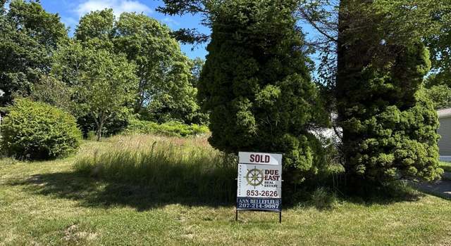 Photo of 9 Hawkes Ave, Eastport, ME 04631