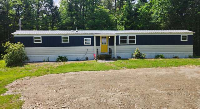Photo of 37 Wings Mills Rd, Readfield, ME 04355