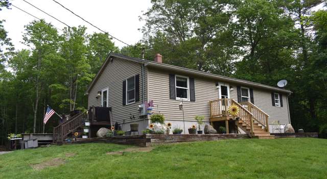 Photo of 690 Wings Mills Rd, Mount Vernon, ME 04352