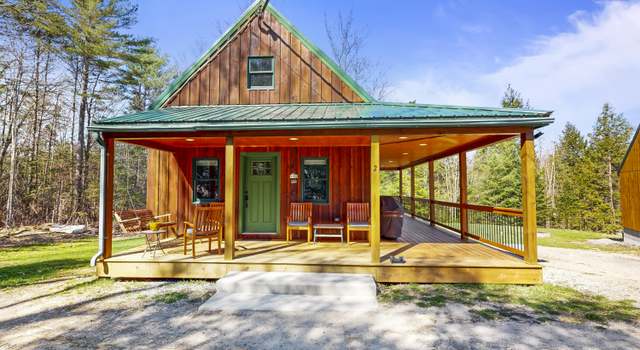 Photo of 2 Youngs Rd, Canton, ME 04221