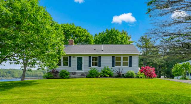 Photo of 172 Lafayette St, Yarmouth, ME 04096