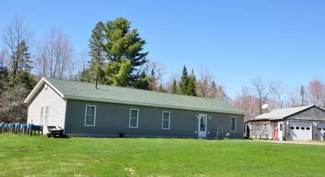 Photo of 2606 Hudson Rd, Hudson, ME 04449