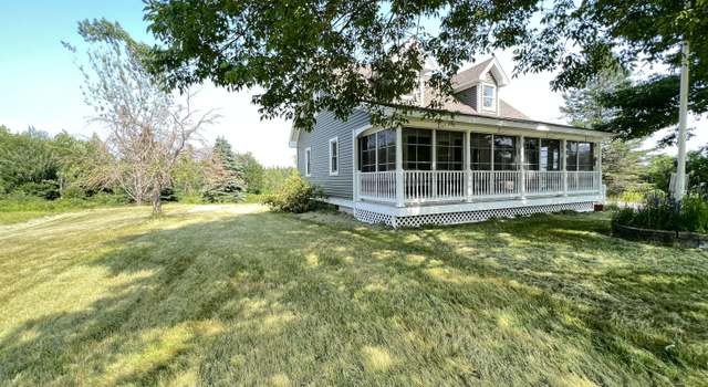 Photo of 182 Newman St, Winter Harbor, ME 04693