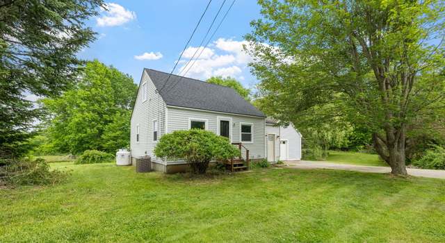 Photo of 156 Lebanon Rd, North Berwick, ME 03906