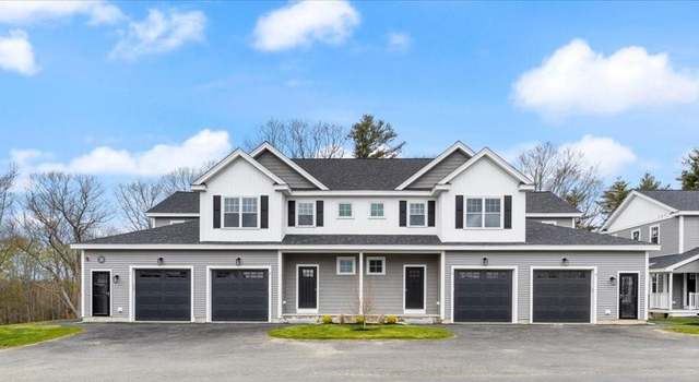 Photo of 32 Regency Cir #3, Kittery, ME 03904