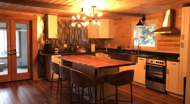 Photo of 93 Roberts Shore Rd, Liberty, ME 04949