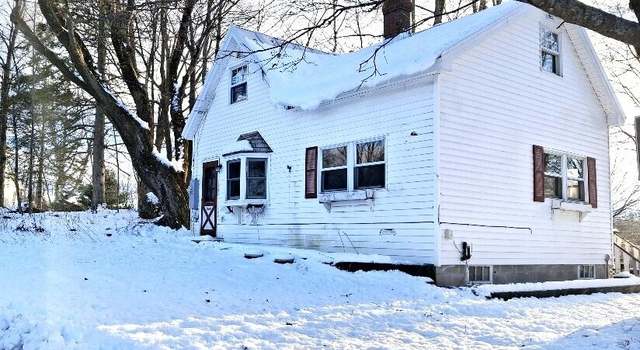Photo of 30 Curve St, Kingfield, ME 04947
