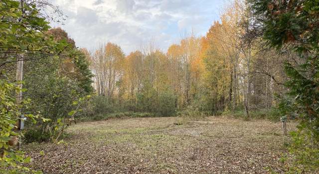 Photo of 260 Tibbetts Rd, Exeter, ME 04435
