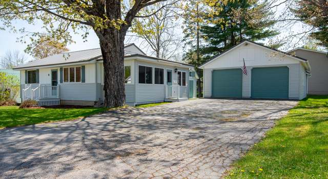 Photo of 4 Palm St, East Millinocket, ME 04430