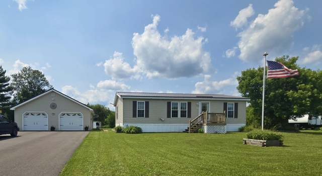 Photo of 142 Hines St, Washburn, ME 04786