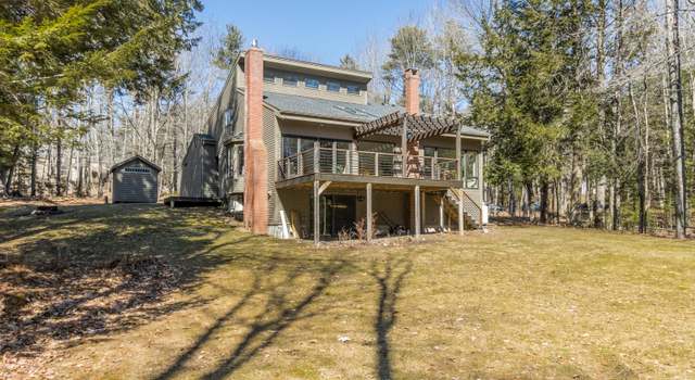 Photo of 40 Edna Ln, North Yarmouth, ME 04097