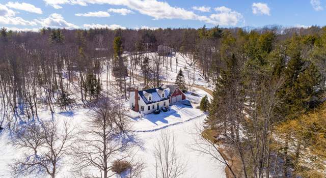 Photo of 18 Dexter Ln, North Yarmouth, ME 04097