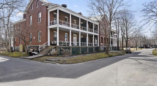 Photo of 40 Mckinley Ct, Portland, ME 04109