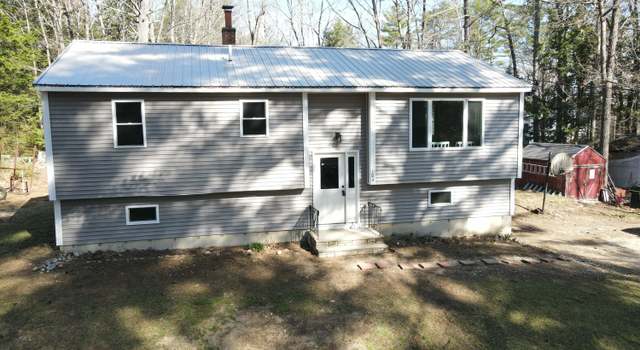 Photo of 104 Riverside Dr, Mechanic Falls, ME 04256