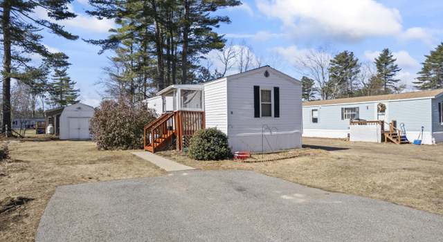 Photo of 9 Ashleigh Ln, Standish, ME 04084